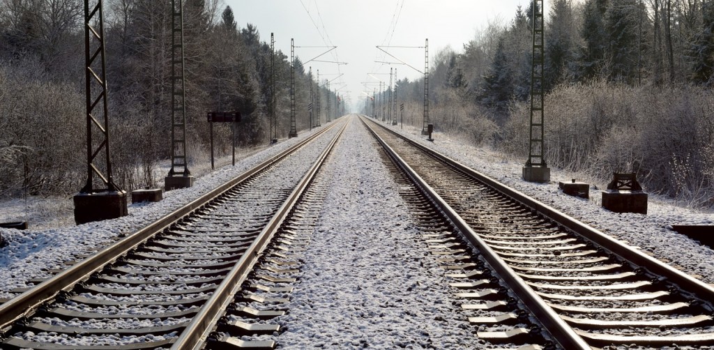 railway-rails-711567_1280